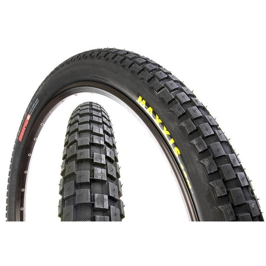 Maxxis Holy Roller 26 X 2.20 Wire 60TPI Tyre